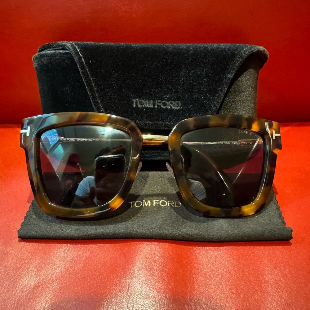 Tom Ford LARA 573 Sunglasses